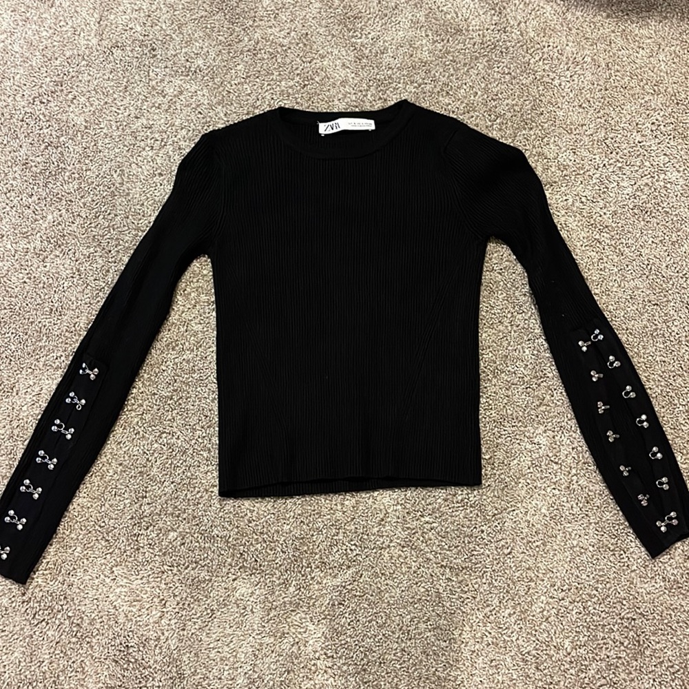ZARA knit top sweater small